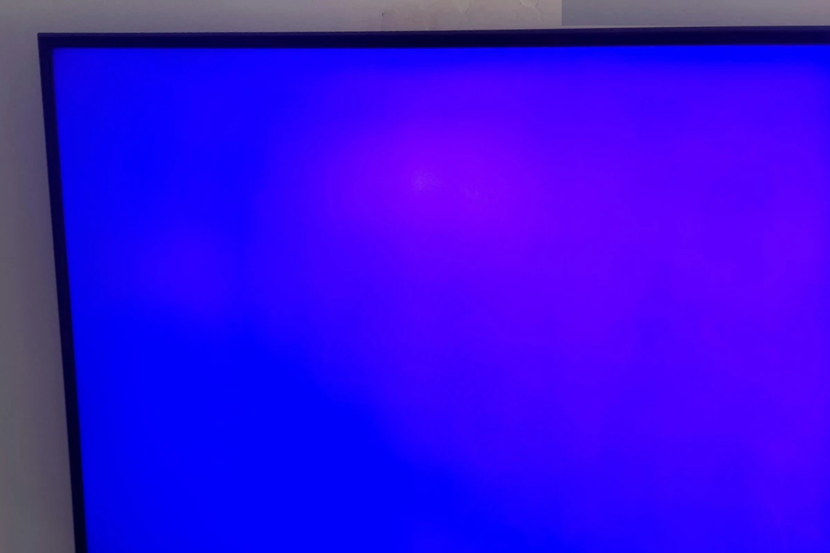 Blue Screen TV