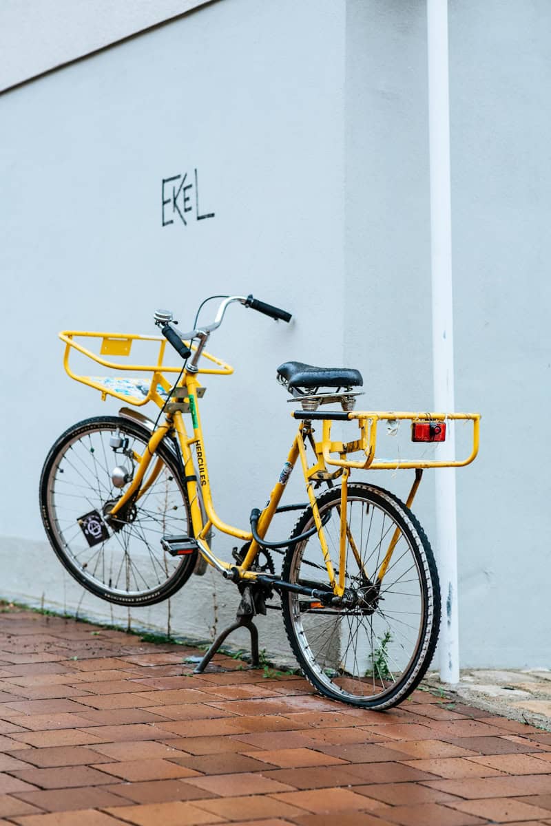 yellow and black city bike